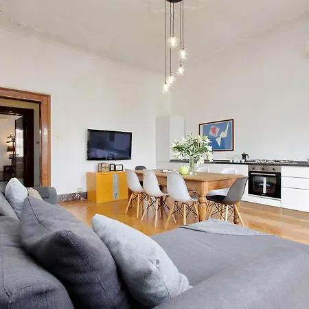 Tagliamento 4 Bedrooms Apartment