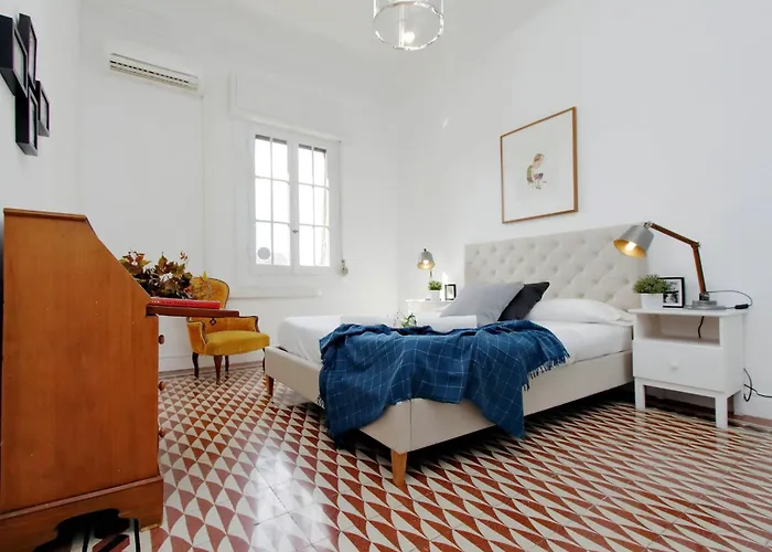 Tagliamento 4 Bedrooms Apartamento *