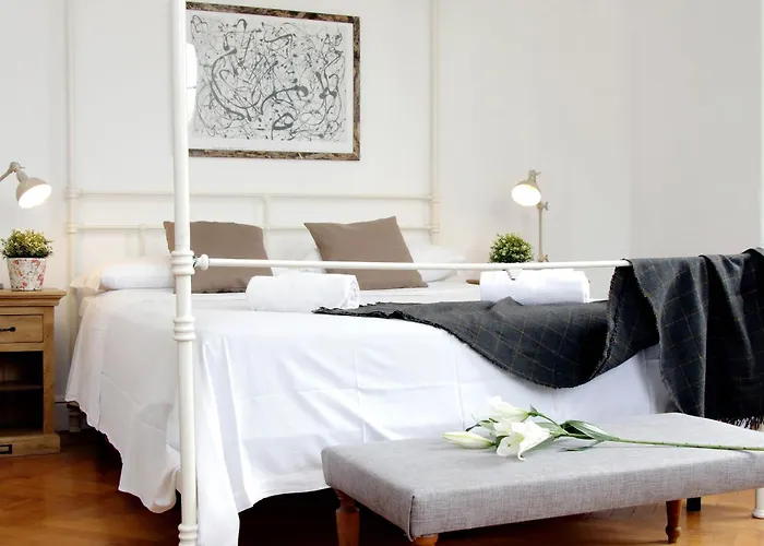 Tagliamento 4 Bedrooms Roma